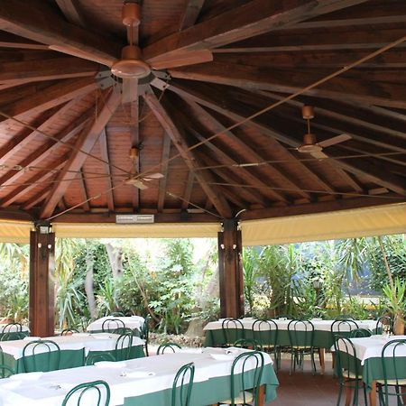 Hotel La Locanda Del Borgo โรม ภายนอก รูปภาพ