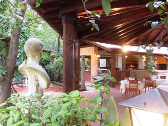 Hotel La Locanda Del Borgo โรม ภายนอก รูปภาพ